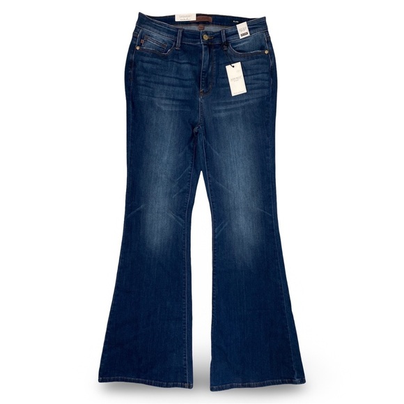 Judy Blue High Waist Classic Contrast Flare Denim Size 11  / 30 NWT - Picture 6 of 12